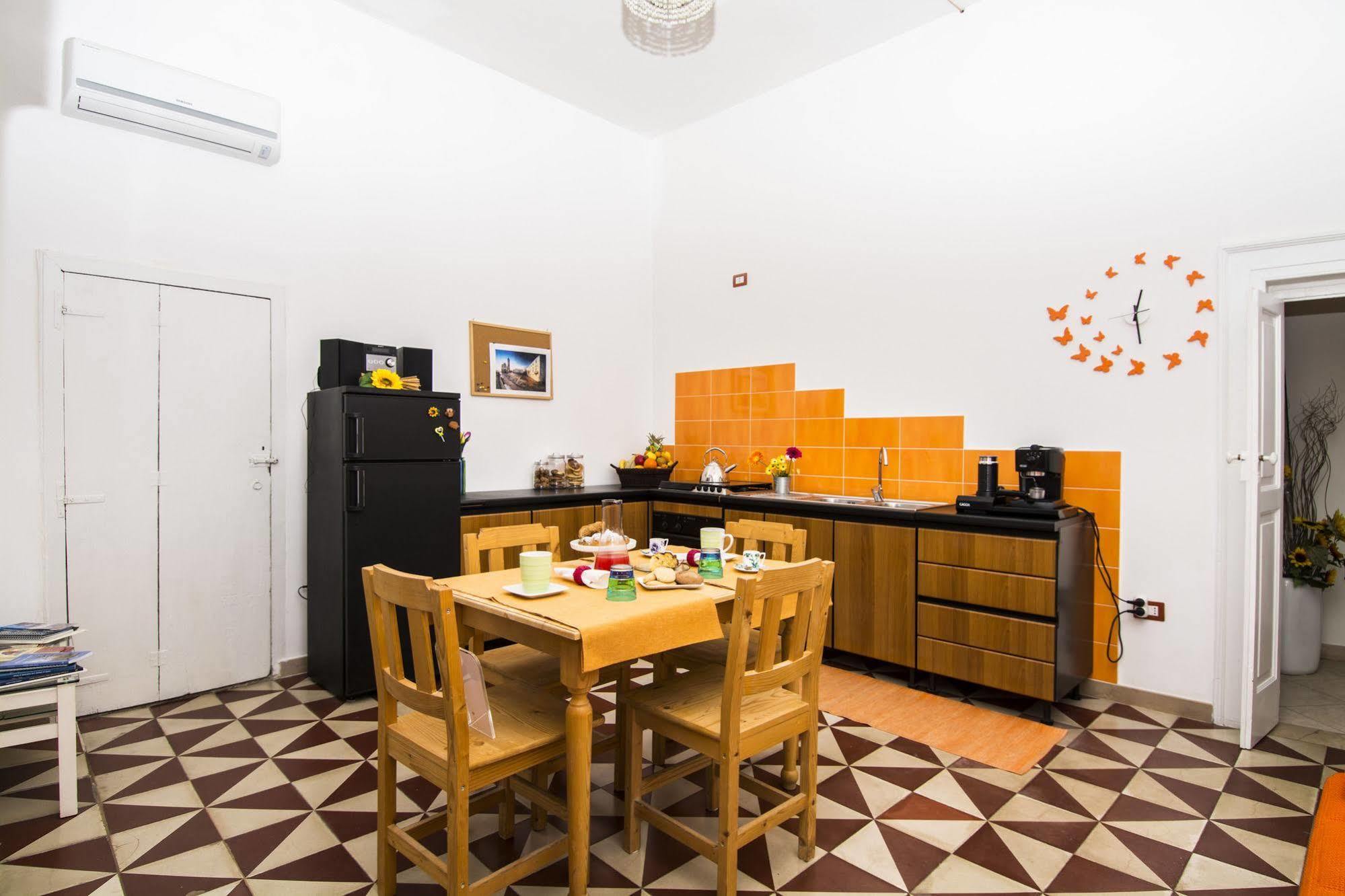 Bed and Breakfast Terra Del Sole Трани Экстерьер фото